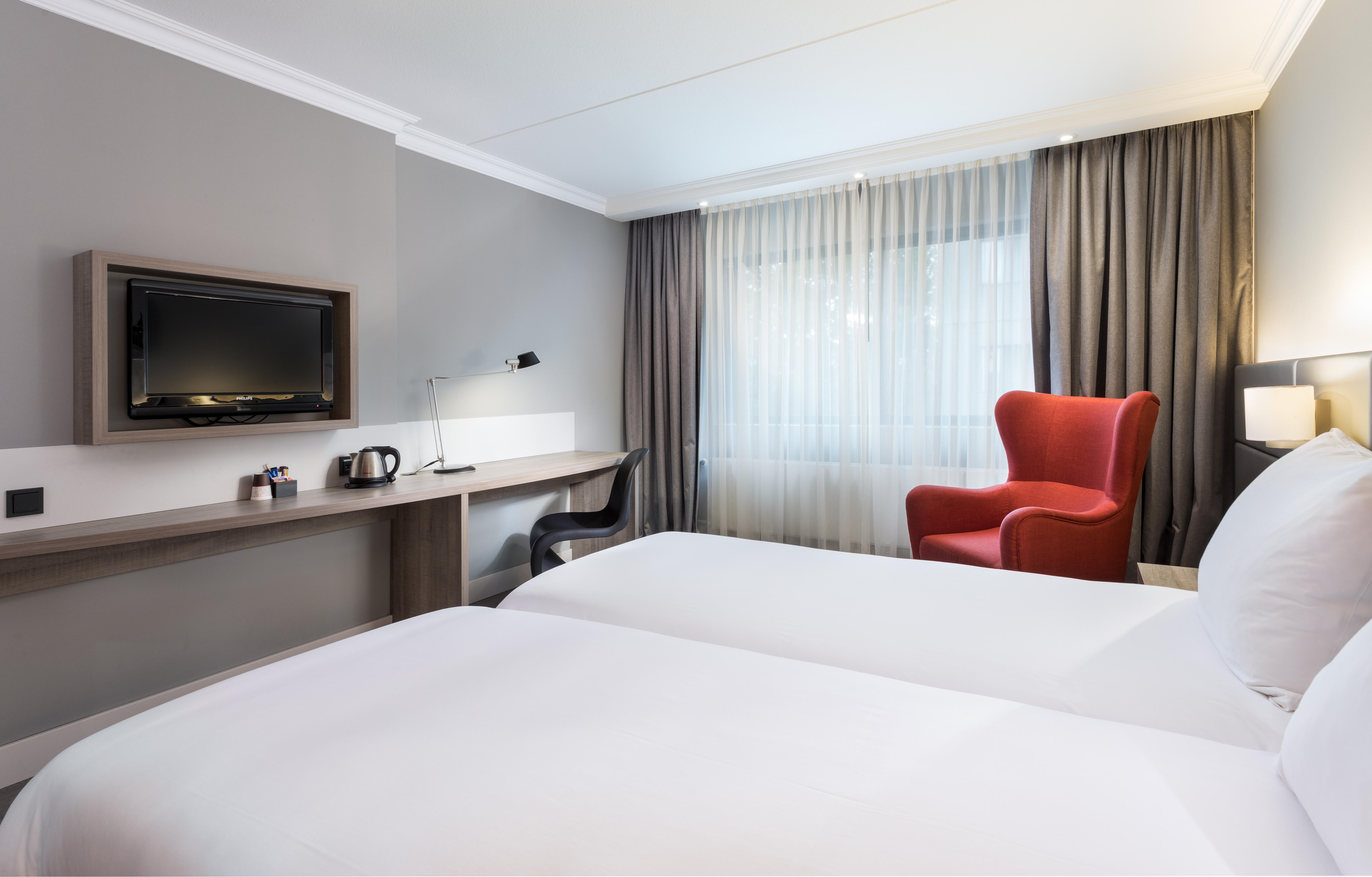 Hotel Ramada By Wyndham Amsterdam Airport Schiphol Badhoevedorp