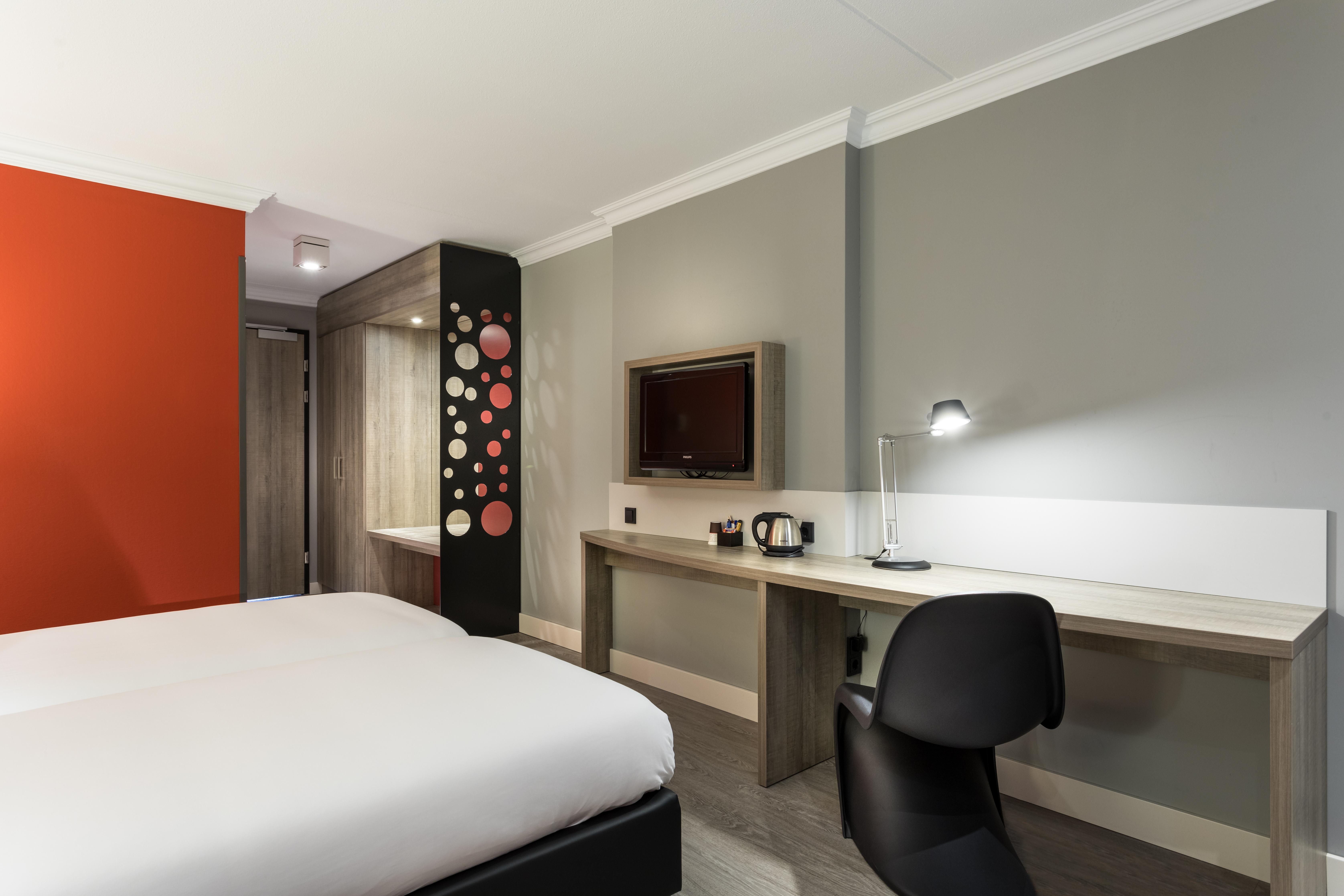 Ramada By Wyndham Amsterdam Airport Schiphol Hotel