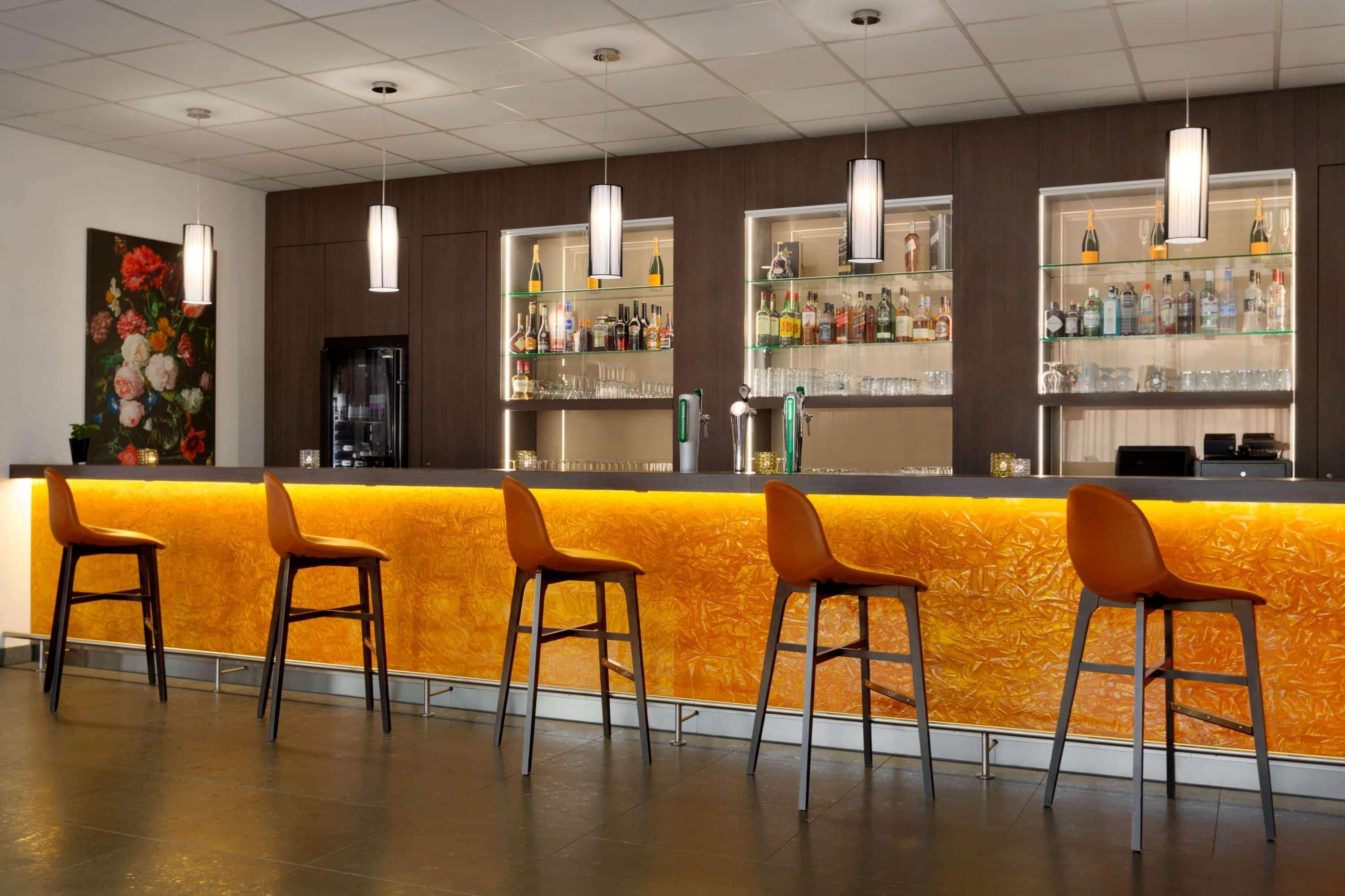 Hotel Ramada By Wyndham Amsterdam Airport Schiphol 4*