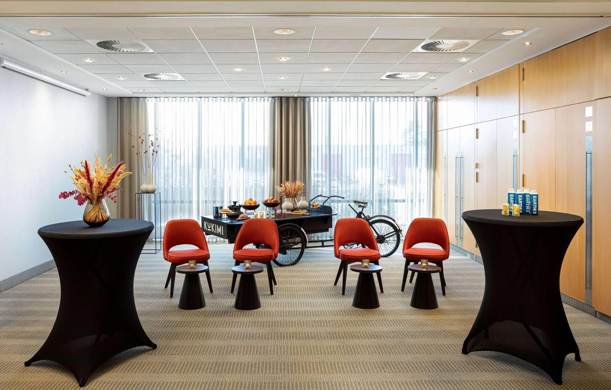 Hotel Ramada By Wyndham Amsterdam Airport Schiphol