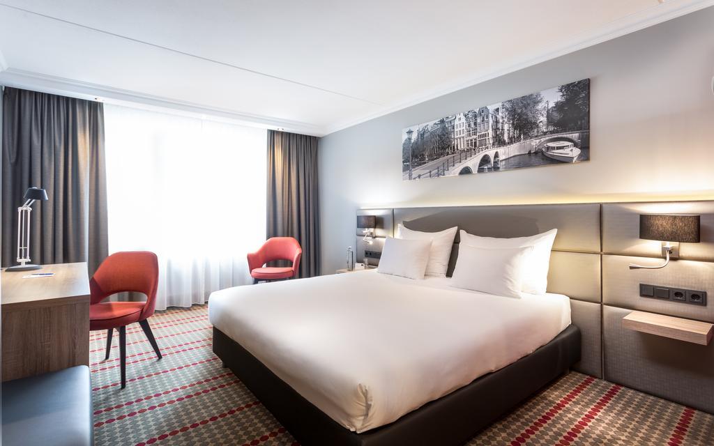 Hotel Ramada By Wyndham Amsterdam Airport Schiphol 4*